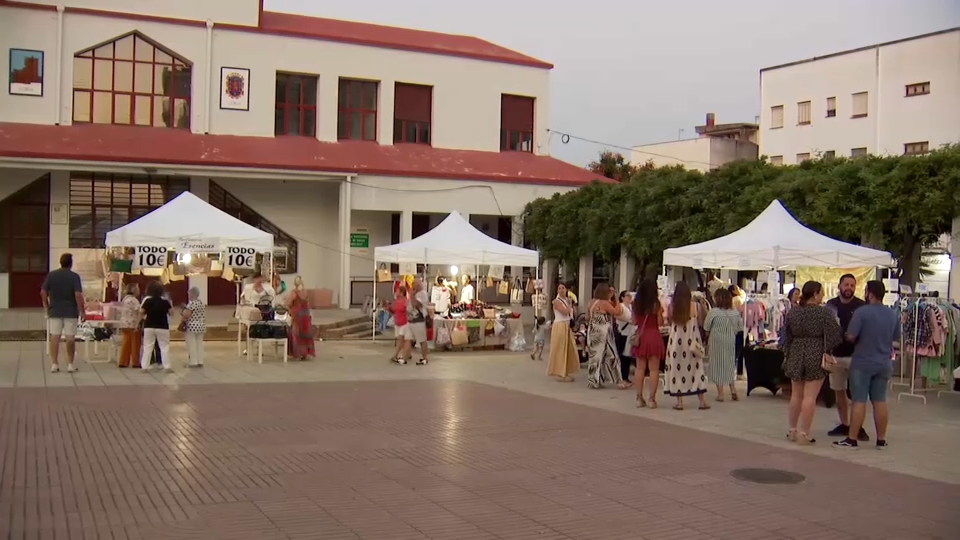 Coria Showpping Night