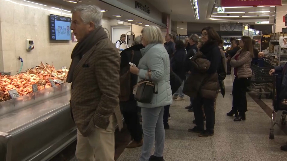 Supermercados llenos en los últimos días del año