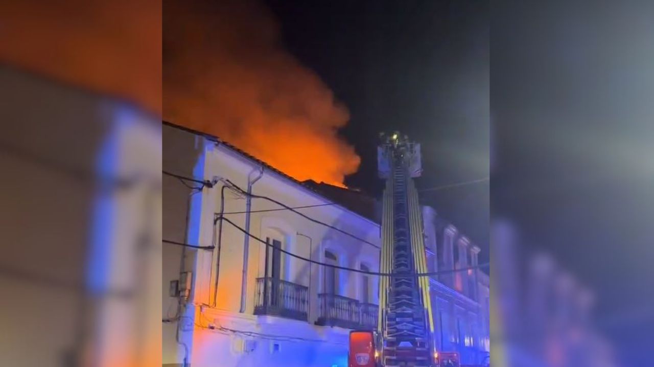 Incendio en una vivienda de Cáceres