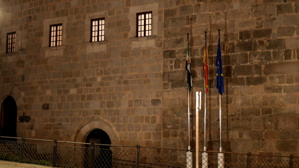 La presidenta de la Junta de Extremadura solicita al Gobierno que active el plan 3 de emergencia