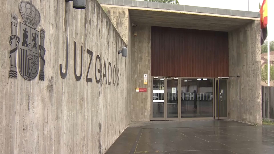En libertad provisional a los tres detenidos por tratar de quemar una vivienda en Plasencia
