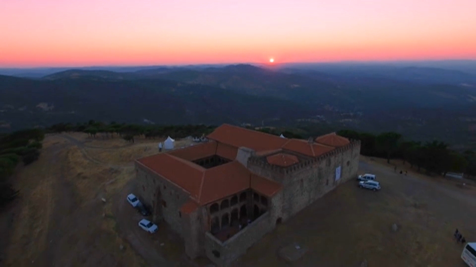 La Muestra 'GastroStar' combinará el 19 de julio gastronomía y astroturismo junto al Monasterio de Tentudía