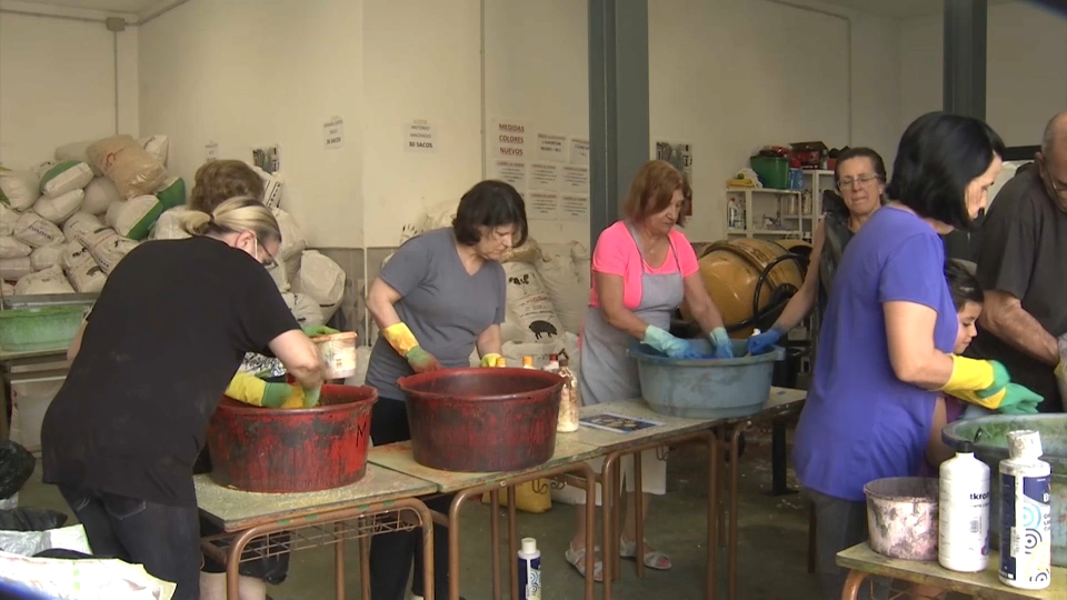 Preparativos del Corpus Christi en San Vicente de Alcántara
