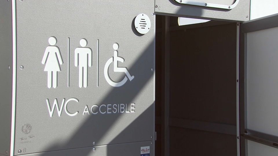 Cabina de aseo accesible