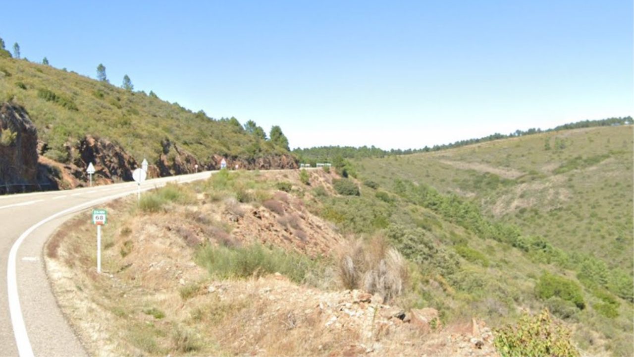 EX-109, cerca de Acebo