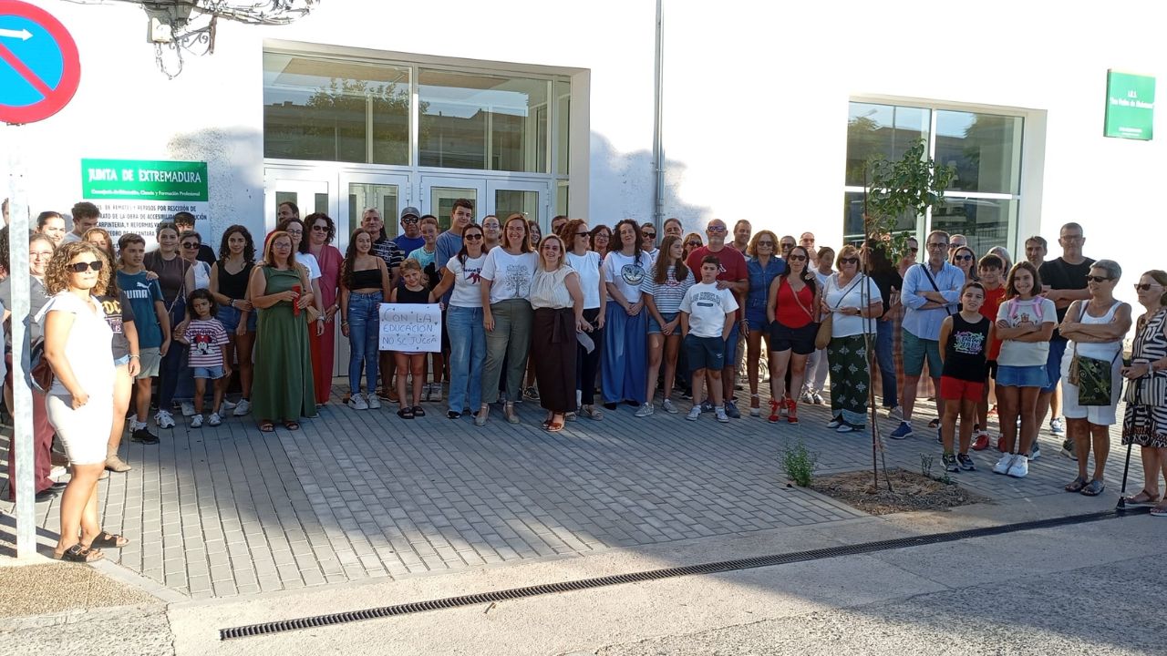 Protestas en el IES San Pedro de Alcántara