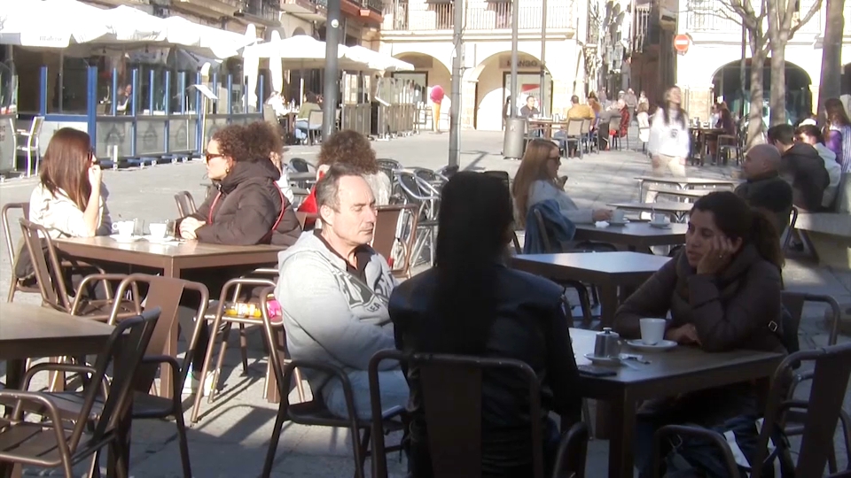 Restricciones para fumar en terrazas con la nueva Ley del Tabaco