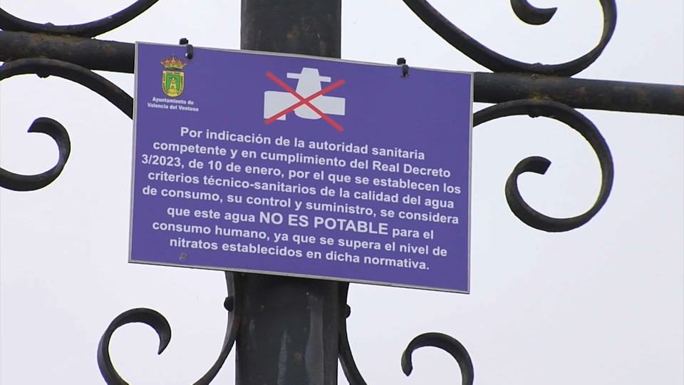 El agua de Valencia del Ventoso no es apta para el consumo