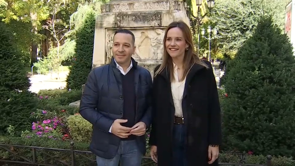 Óscar Fernández e Isabel Pérez Moñino en Cáceres