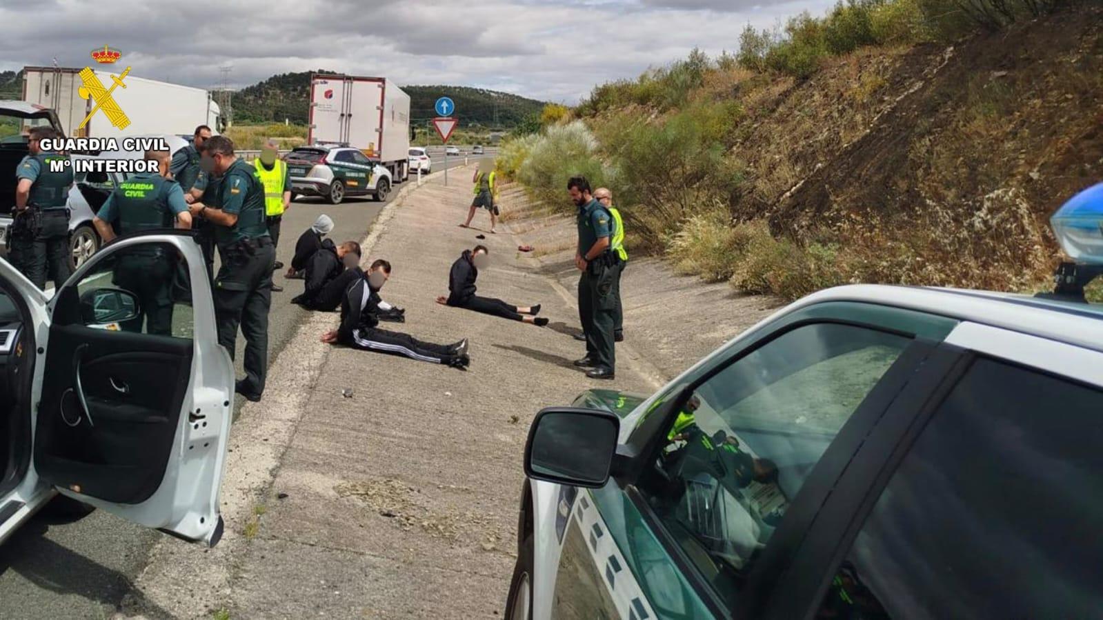 Prisión provisional sin fianza para cuatro detenidos por tres atracos