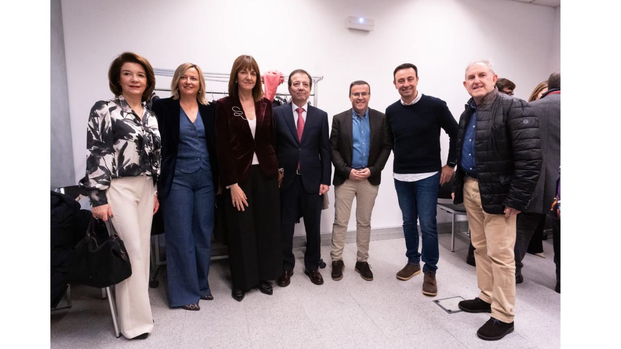 Guillermo Fernández Vara recibe el Premio Ramón Rubial a la Defensa de los Valores Socialistas