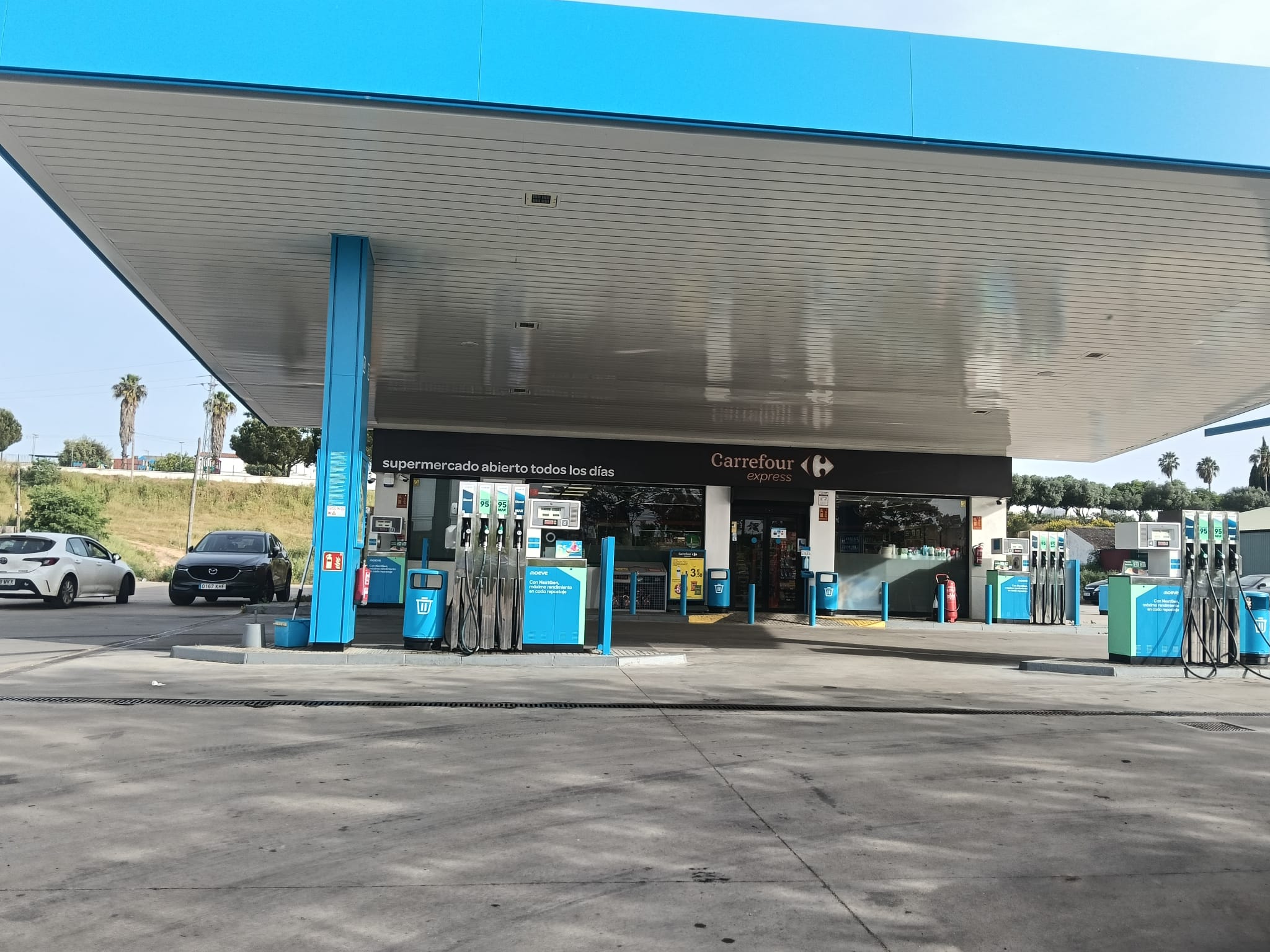 Gasolinera.Gévora