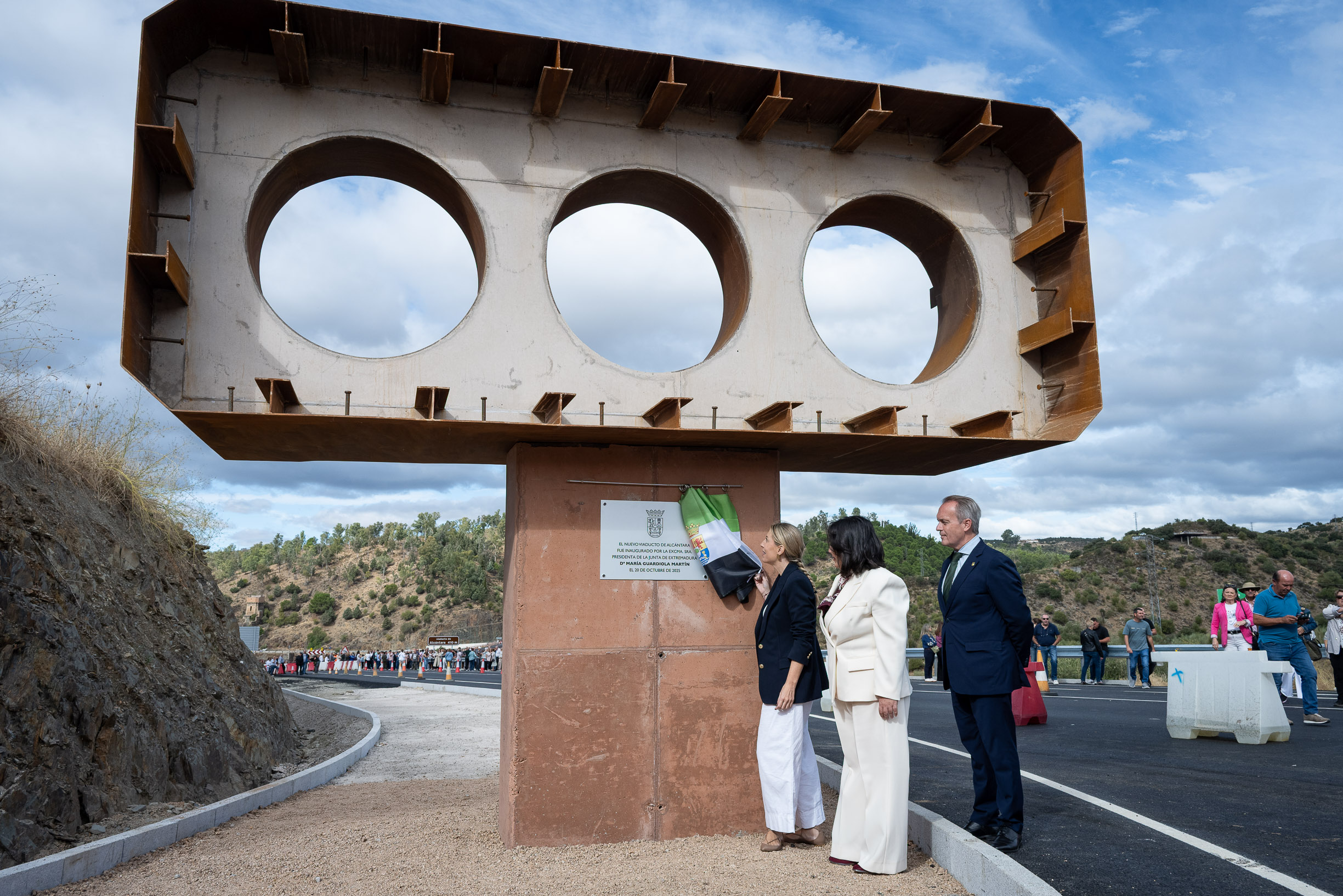 Inauguración puente de Alcántara