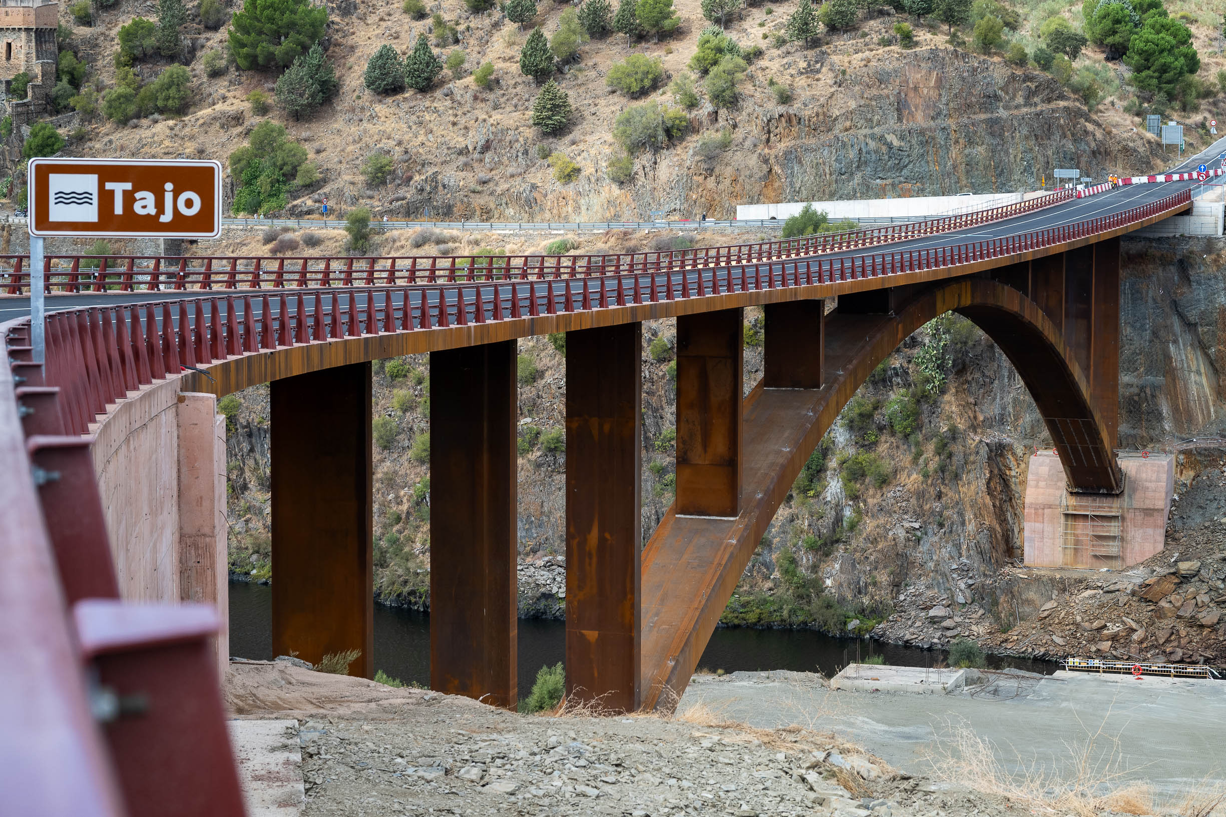 Nuevo viaducto de Alcántara