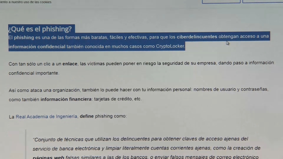 Un banco tendrá que pagar casi 3.500 euros a una clienta extremeña que lo sufrió. La entidad decía que la culpa era de la víctima