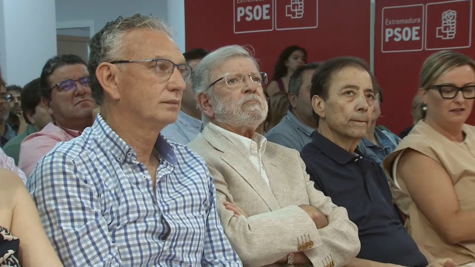 Comité regional del PSOE Extremadura marcado por el caso Cerdán