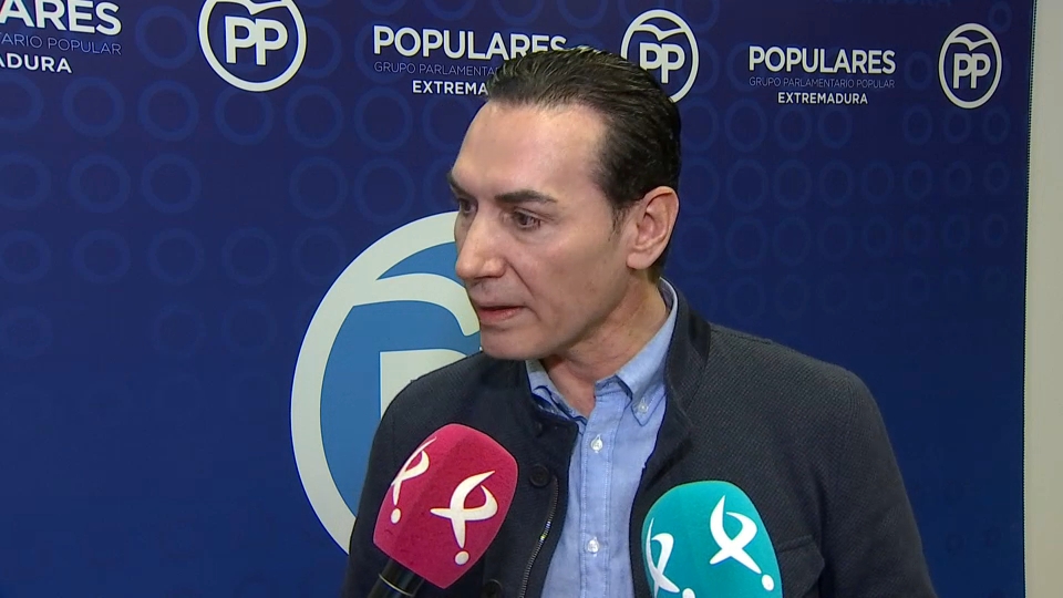 El PSOE denuncia la asistencia en partos de matronas residentes y el PP señala que el SES buscó todas las vías para cubrir el turno