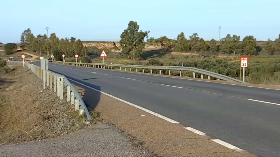 PP, PSOE, Vox y Unidas instan en la Asamblea al Gobierno a recuperar la conversión de la N-435 en la A-83 Badajoz-Huelva