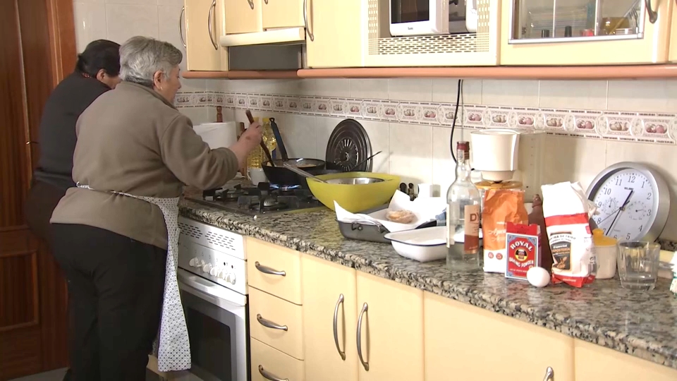 Don Carnal llega con rosquillas debajo del brazo a Esparragosa de la Serena