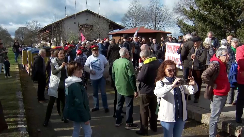 Manifestación en Hervás para pedir la reapertura entre Plasencia y Astorga