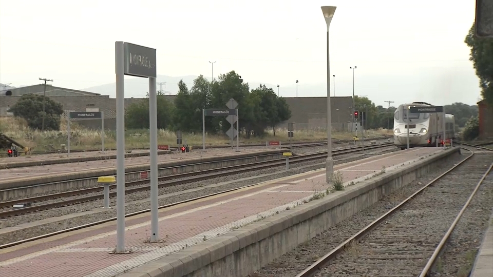 Renfe logra récord de viajeros a Extremadura tras el cambio de los servicios