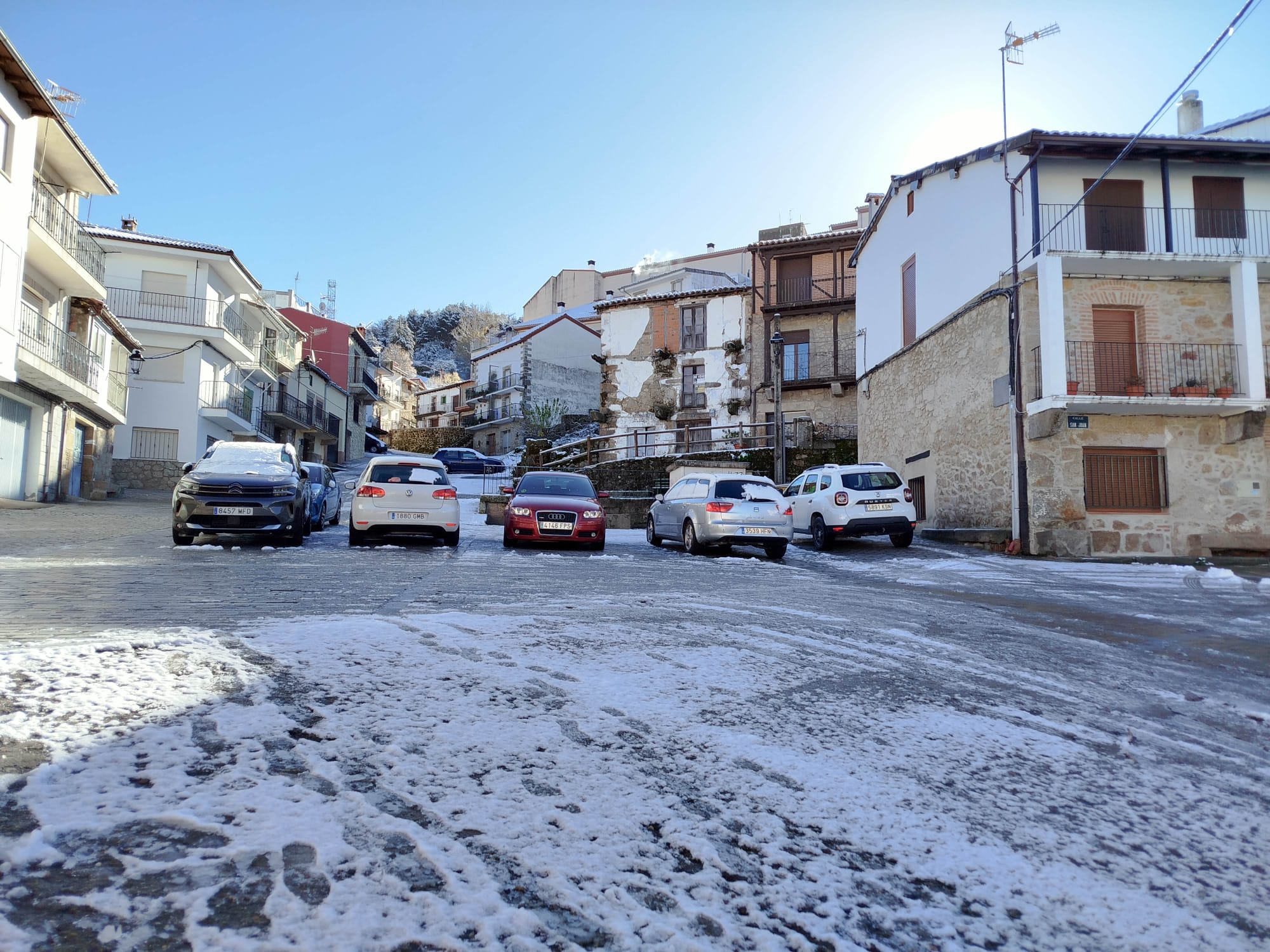 NIEVE EN LA GRAGANTA