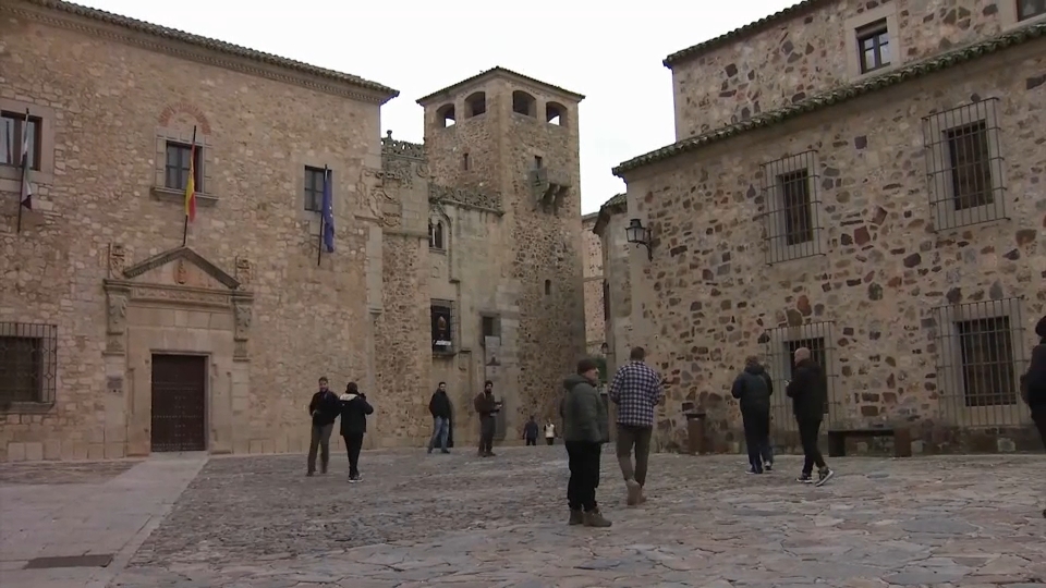 Lleno hotelero en Cáceres la jura de bandera de más de 1.250 soldados