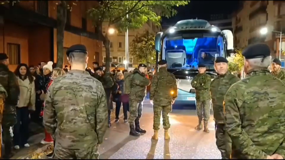 Regreso de los primeros militares de la Brigada Extremadura XI