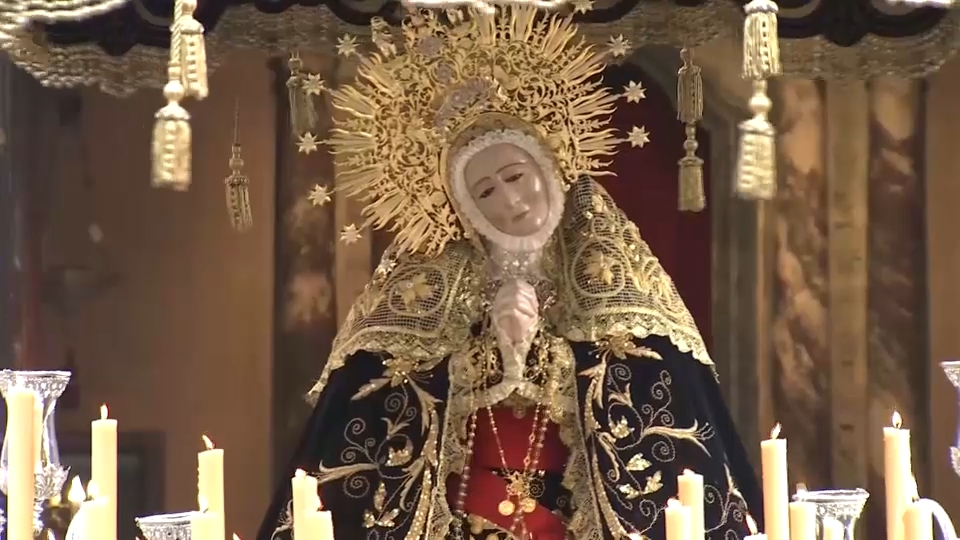 Virgen de la Soledad, patrona de Badajoz.