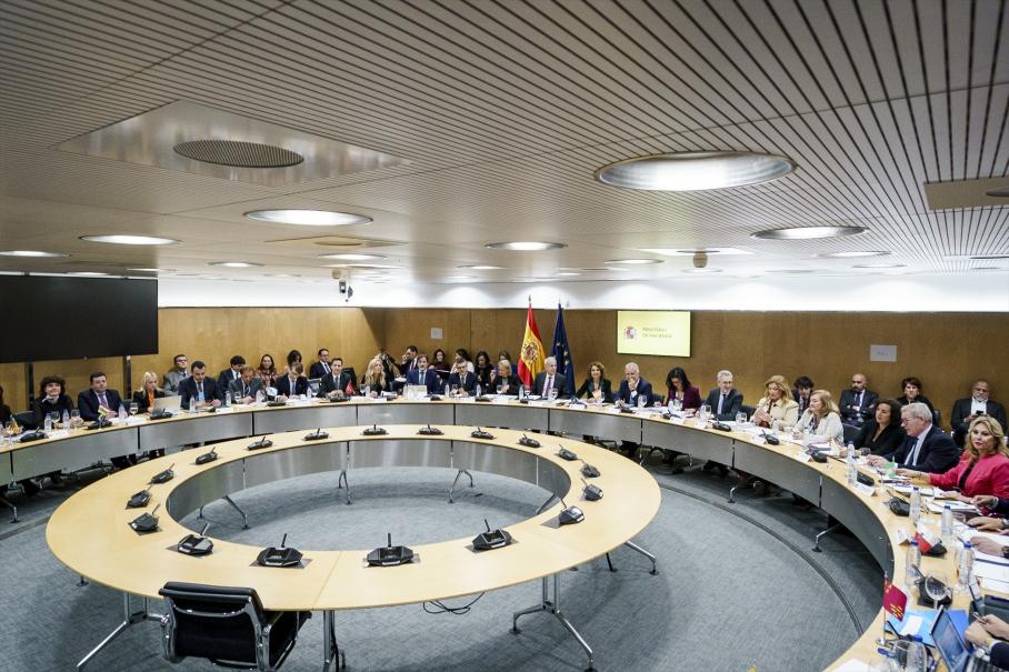 Castilla-La Mancha y Asturias se muestran satisfechos con el perdón de la deuda: Aseguran que beneficia a los ciudadanos