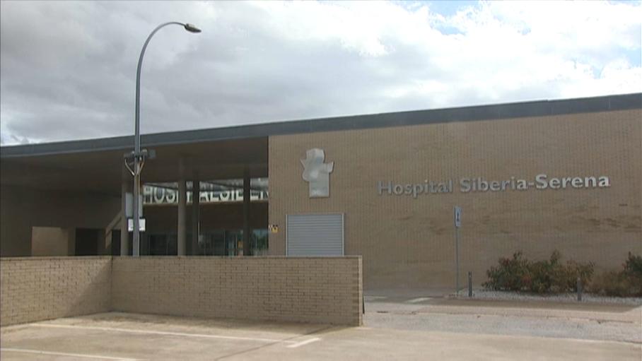 Un hombre resulta herido tras caer de un andamio en Alía