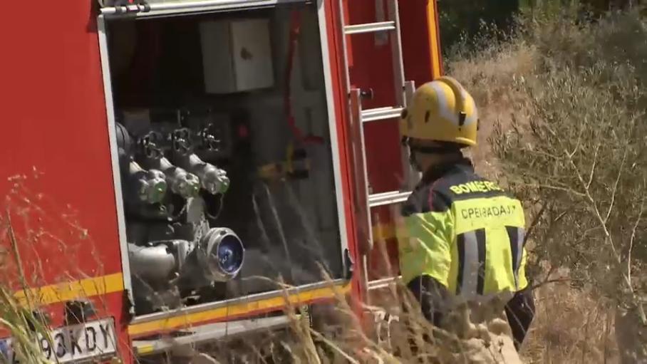 Declarado un incendio forestal  entre los términos de Don Benito y Manchita