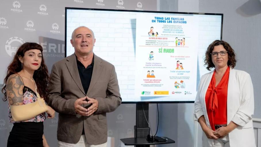 Mérida se une a la campaña 'Todas las familias en todos los espacios' que pone la mirada en la personas con discapacidad