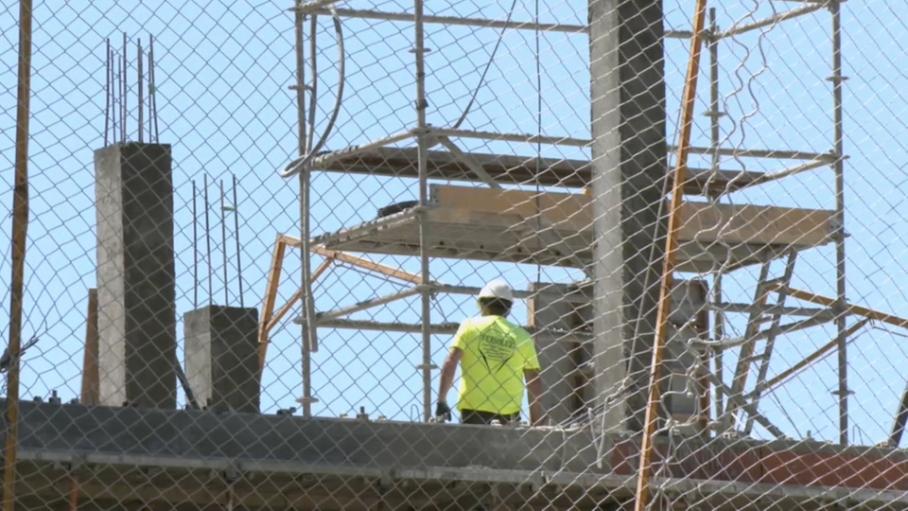 PP y Vox rechazan pedir al Gobierno que acuerde con las comunidades agilizar la aplicación de la Ley de Vivienda
