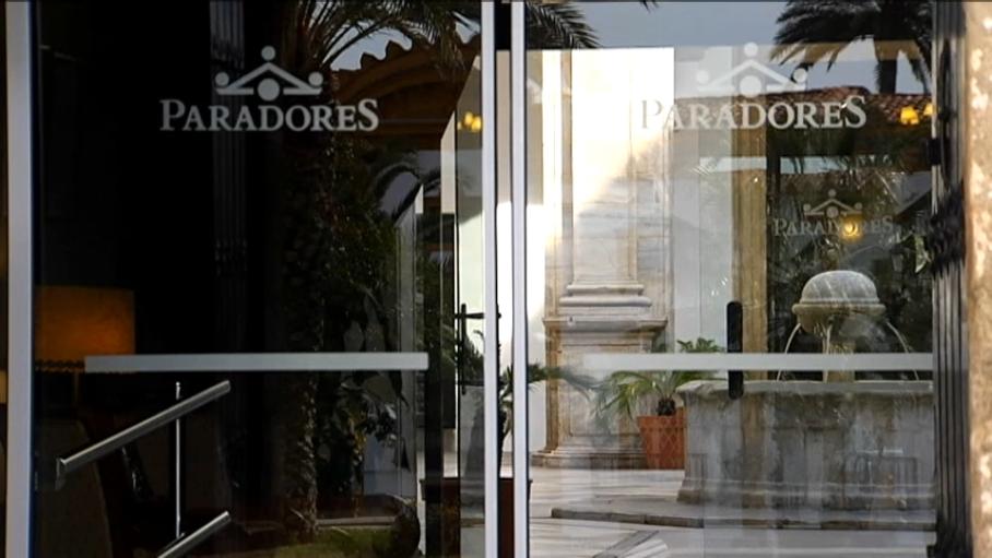 Trabajo insta a cinco paradores extremeños a corregir las deficiencias sobre altas temperaturas en cocinas y lavandería