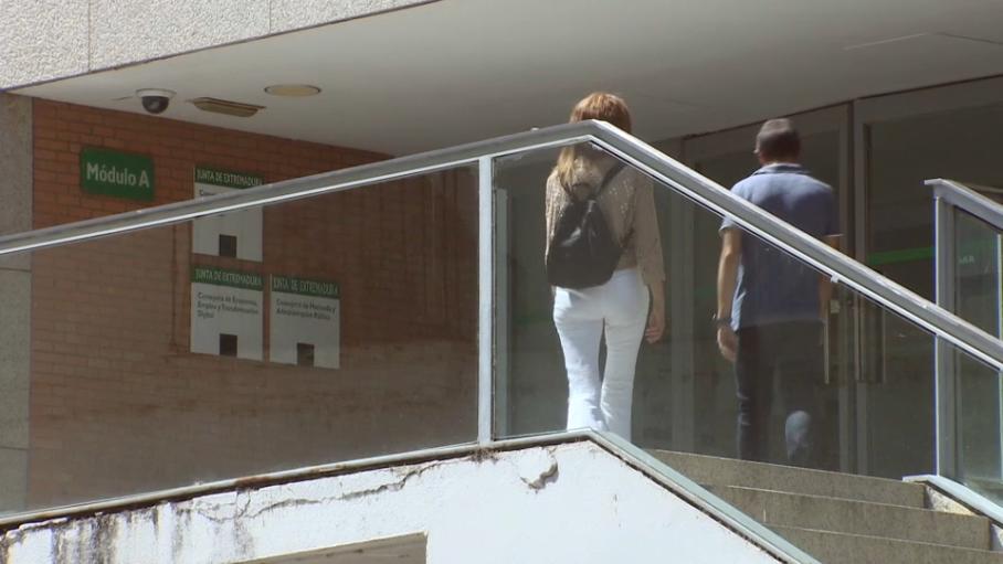 El PSOE critica el aumento del tiempo de pago a proveedores y la Junta señala que se ha reducido en el último trimestre