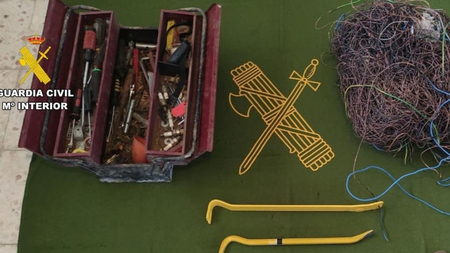 Material incautado por un robo en la iglesia de Navas del Madroño