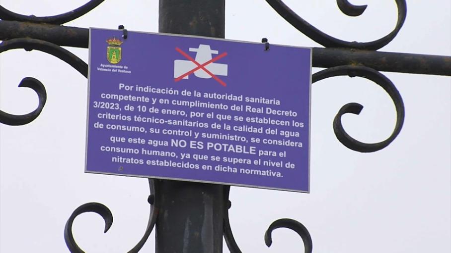 El agua de Valencia del Ventoso no es apta para el consumo