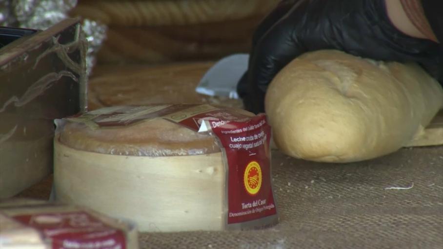 Queso en la Feria del Queso Artesano de Ribera del Fresno, en una imagen de archivo