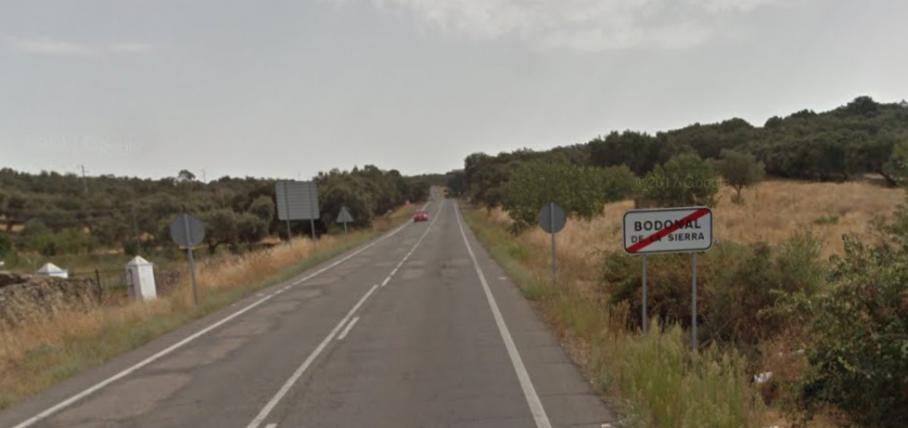 Carretera EX-201 en Bodonal de la Sierra