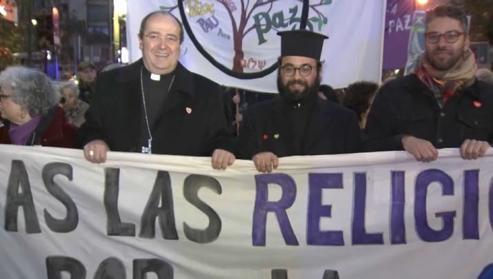 Multitudinaria Marcha Por la Paz en Cáceres