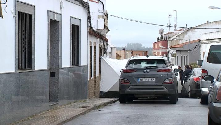 Dispositivo de la reconstrucción de los hechos en una vivienda de la Calle Belén 