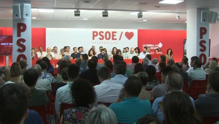  El PSOE Extremadura aborda la situación del partido en su comité regional 