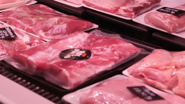 Envases con carne de cerdo