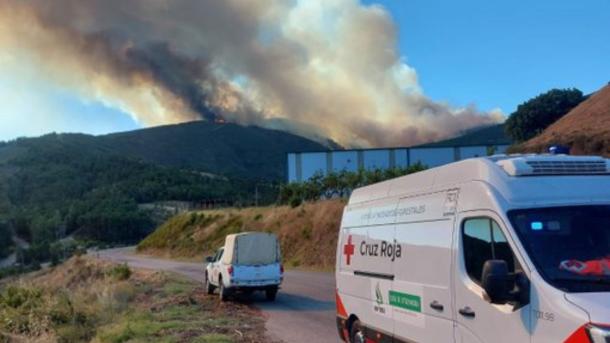 Activada la Situación Operativa 2 del Plan Infocaex por el incendio forestal en Caminomorisco