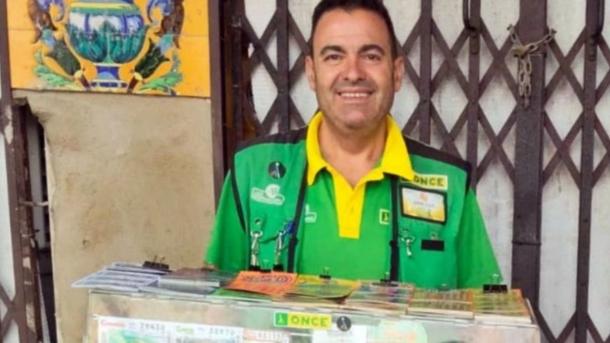 José Luis Aragonés Márquez, vendedor de la ONCE