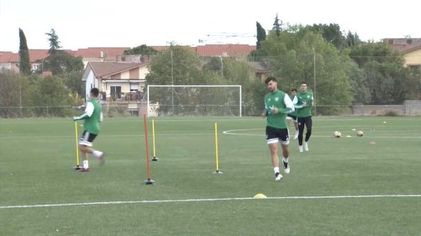 Entrenamiento del Cacereño, preparando el partido frente al Avilés