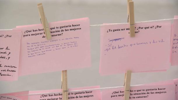 Exposición en el Meiac que pone en el centro las vivencias de las mujeres y su representación en el espacio público