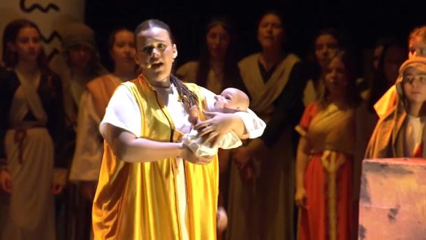 Representación de 'El Príncipe de Egipto' en el Colegio San José de Villafranca de los Barros