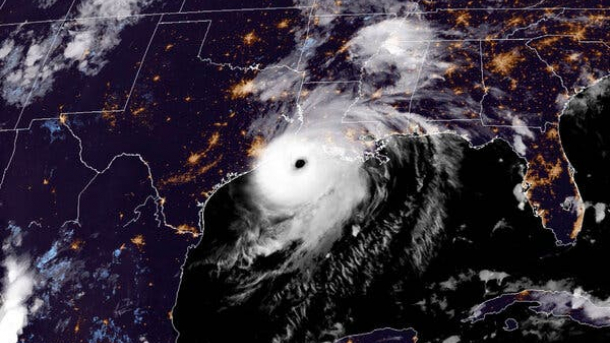 Huracán Laura visto desde el espacio